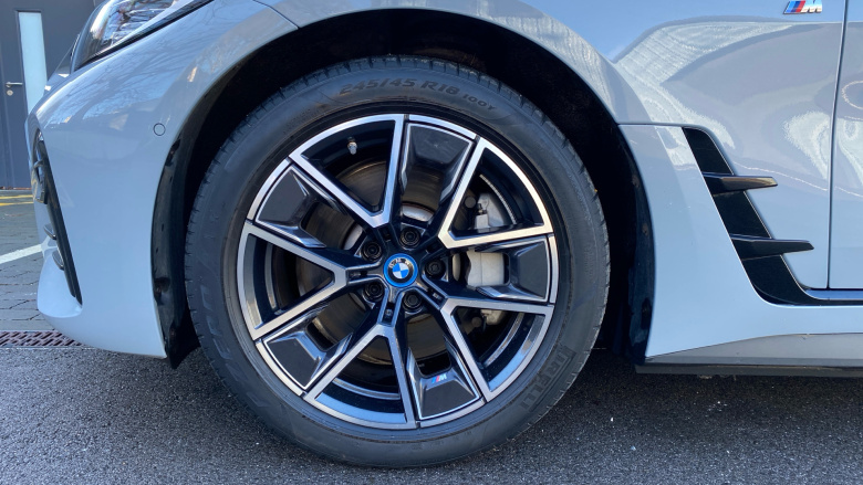 BMW i4 250kW eDrive40 M Sport 83.9kWh 5dr Auto Electric Hatchback